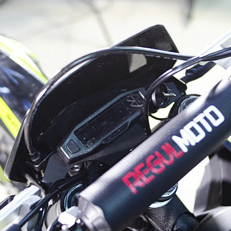 Мотоцикл Regulmoto Sport-003 PR PRO 300 (4 valves) 6 передач (Черный/желтый, 300302-5)