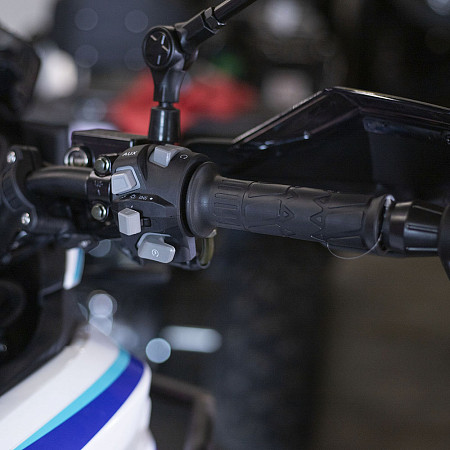 Мотоцикл Regulmoto XADV (Белый/ синий, 200102-1)